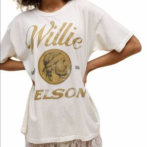 Daydreamer Willie Nelson American Original Merch Tee in Vintage White